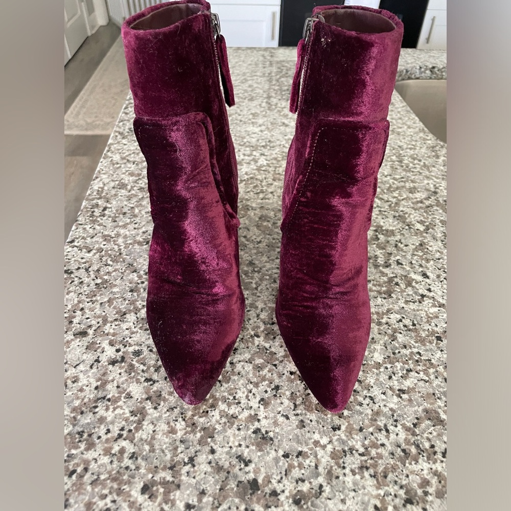 Steve Madden Boots